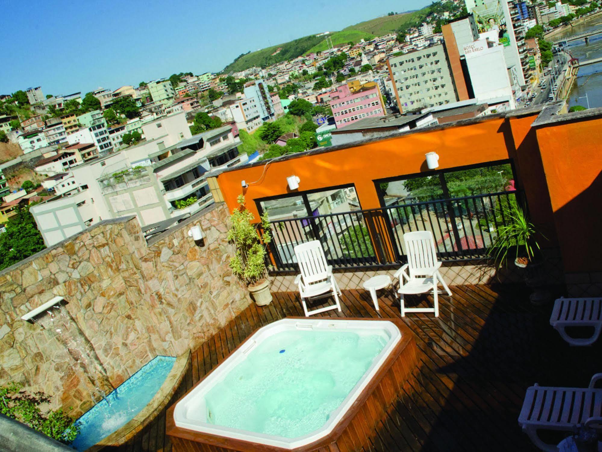 Cachoeiro Plaza Hotel Кашуейру-ді-Ітапемірін Екстер'єр фото