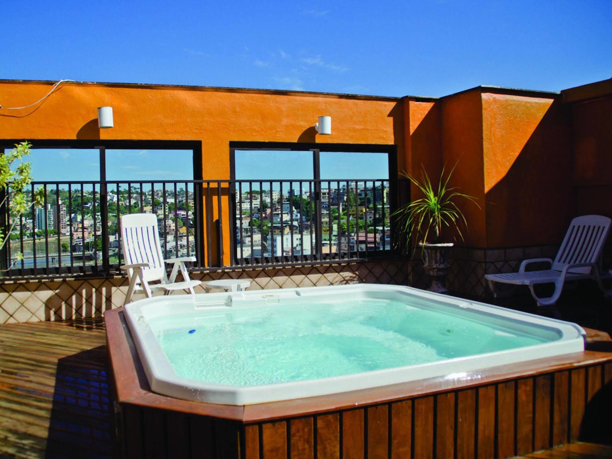 Cachoeiro Plaza Hotel Кашуейру-ді-Ітапемірін Екстер'єр фото